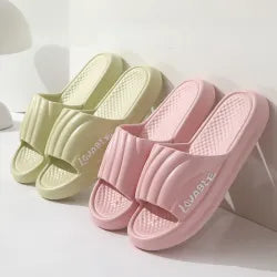 therapeutic and safe bath slippers